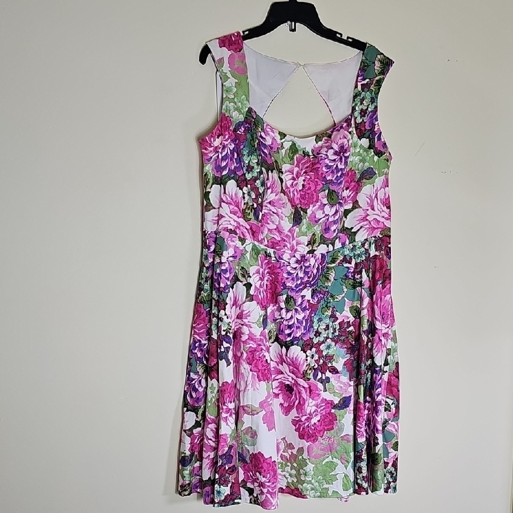 Vintage CB Est 1962 Floral Pink and Green Women's Dress S 16
